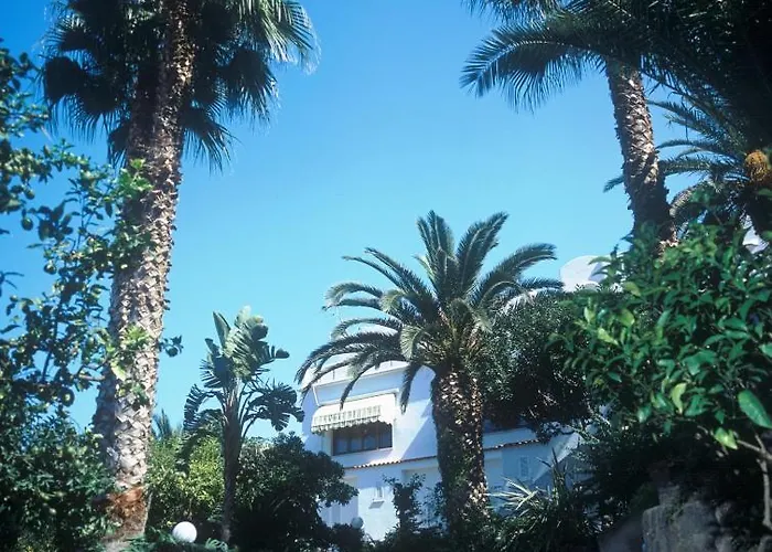 فندق Parco Conte 3*